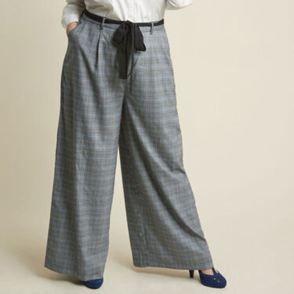 Mod Cloth High Waisted Wide Leg Trousers